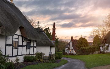 is Athelhampton thatch roofing popular